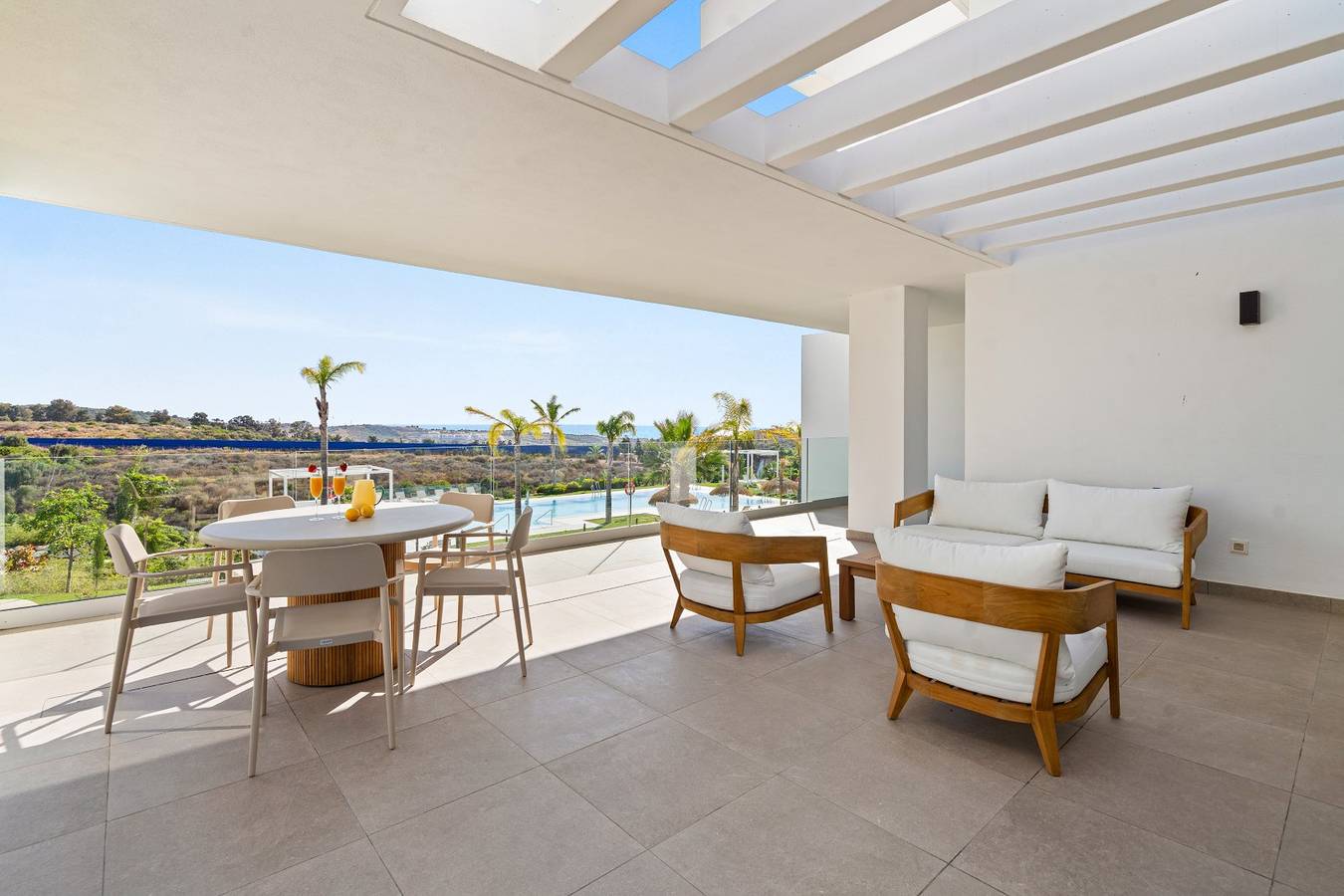 Geheel appartement, Spacious 2-bed & Solarium Alcazaba Lagoon in Alcazaba Lagoon, Casares