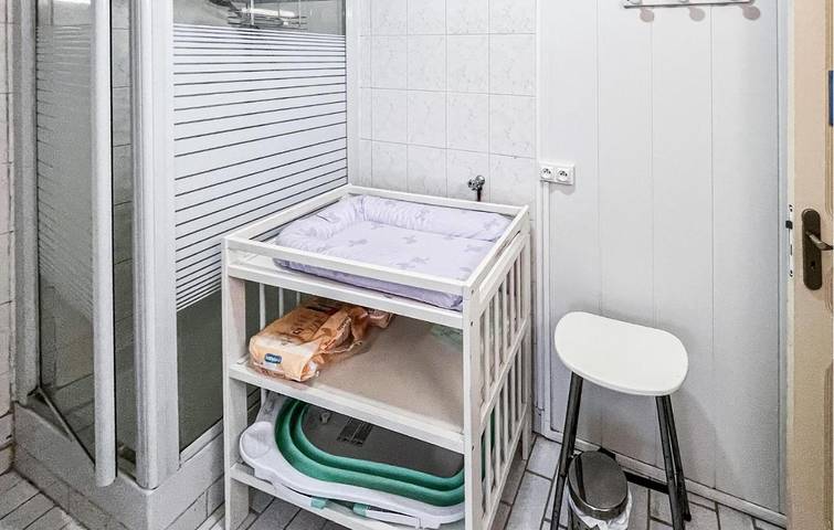 Location de vacances pour 12 personnes, avec jardin à Saint-Denis-le-Vêtu