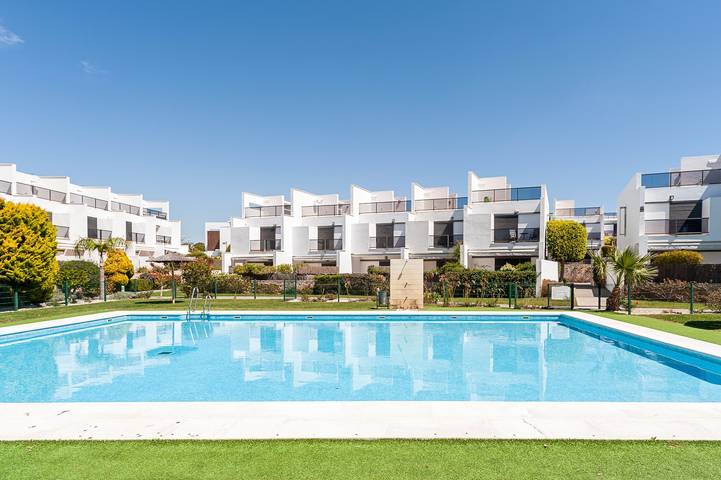 Ferienhaus für 6 Personen, mit Balkon und Garten in Conil de la Frontera