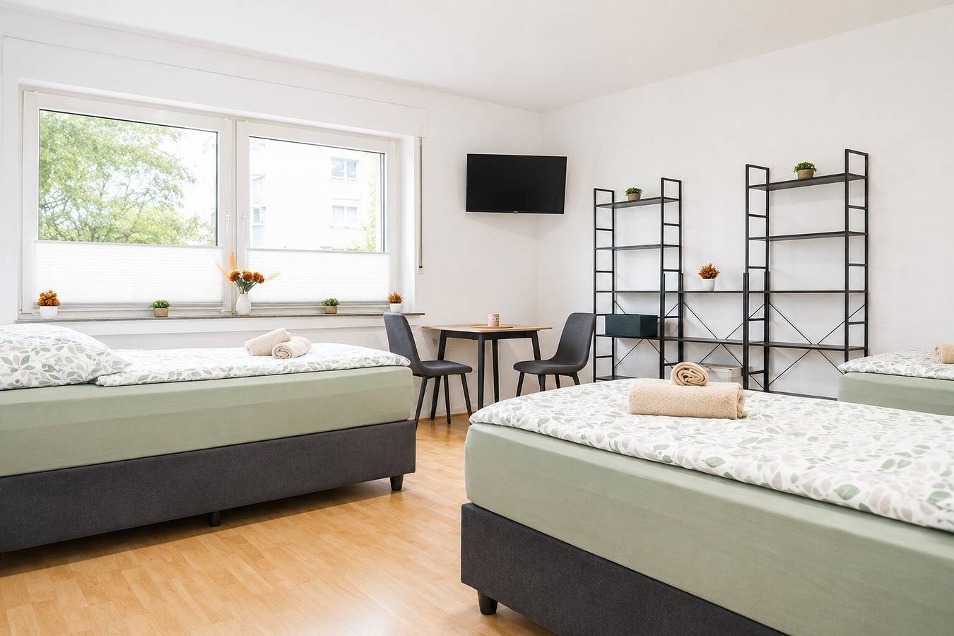 Ganze Wohnung, Westfield Centro, Moviepark, Rudolf Weber Arena, Karls Erlebnisdorf, Parken, Balkon, ruhige Lage in Oberhausen, Ruhrgebiet