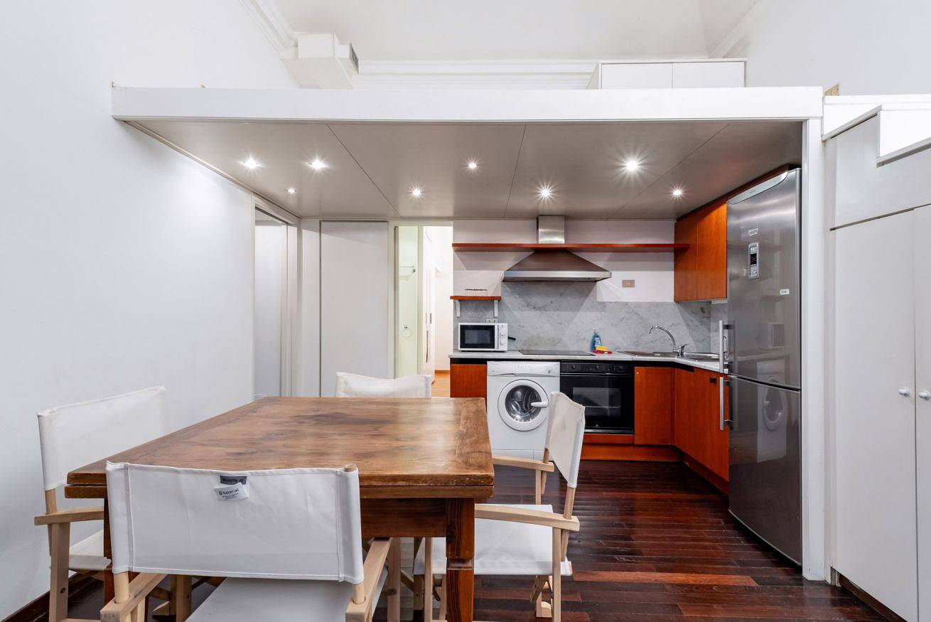 Entire apartment, Brera Escape! Exclusive Roomy Flat in Milan, Milan Province