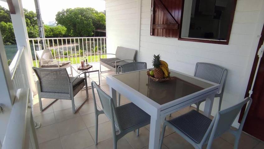 Location de vacances pour 4 personnes, avec jardin et terrasse dans Anse Tarare - 3
