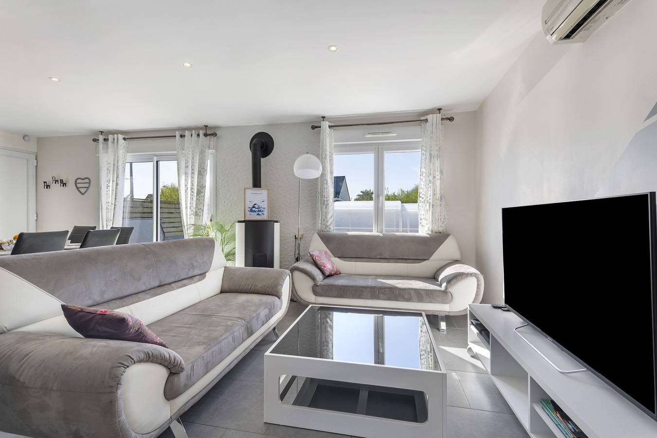 Maison d'Elise mit Pool in Kerlouan, Brest und Umgebung