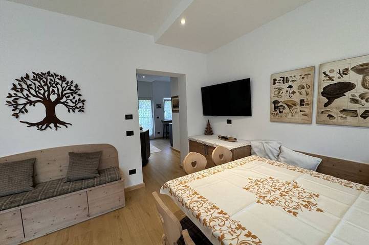 Ferienwohnung für 8 Personen, mit Balkon und Garten - 1
