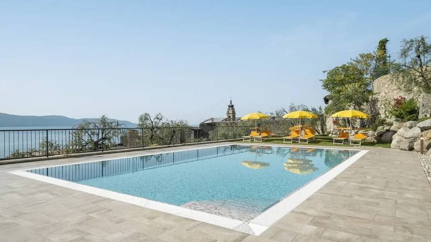 Location de vacances pour 6 personnes, avec piscine et balcon à Gargnano - 3
