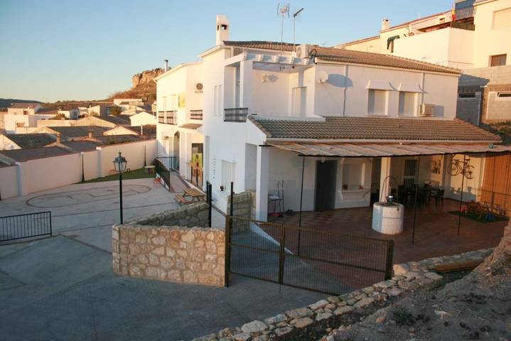 Casa rural para 2 personas, con Terraza y Jardín en Valdepeñas de Jaén - 4