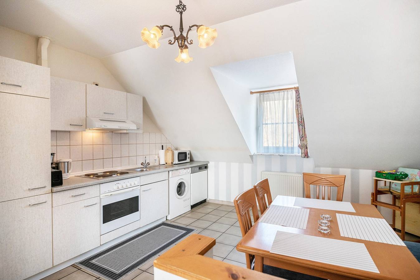 Ganze Wohnung, Apartment '4' mit Bergblick, Gemeinschaftsterrasse und Wlan in Wehlen (Rheinland-Pfalz), Bernkastel-Kues