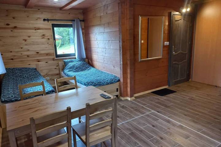 2 - bedroom mountain chalet with sauna and hot tub in Sudety (Polska)