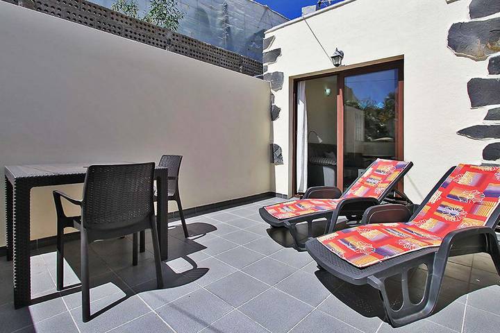 Bungalow para 2 personas, con jardín y terraza además de sauna y piscina en Los Llanos de Aridane - 4