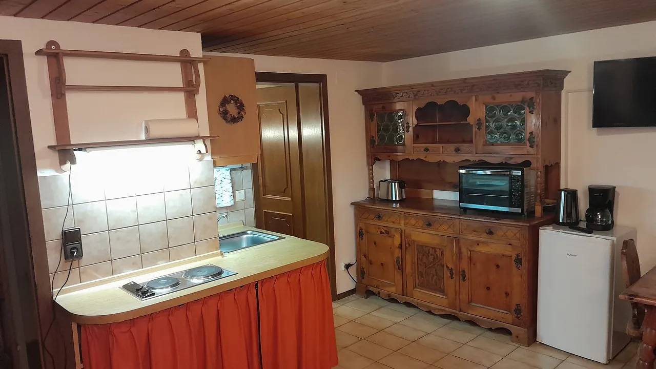 Ganze Ferienwohnung, Ferienwohnung für 4 Personen (30 m²) in Laufen in Laufen, Rupertiwinkel
