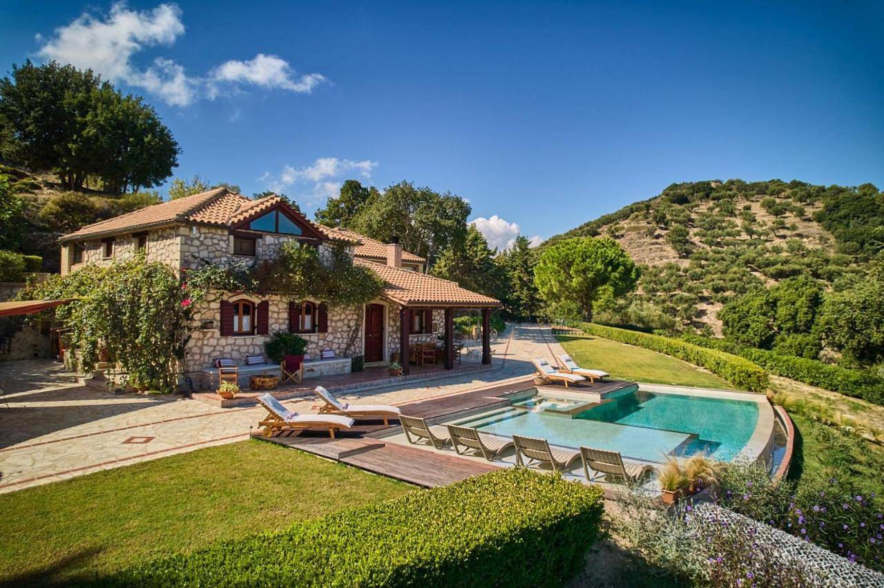 Villa with Private Pool in Αργάσι, Ζάκυνθο
