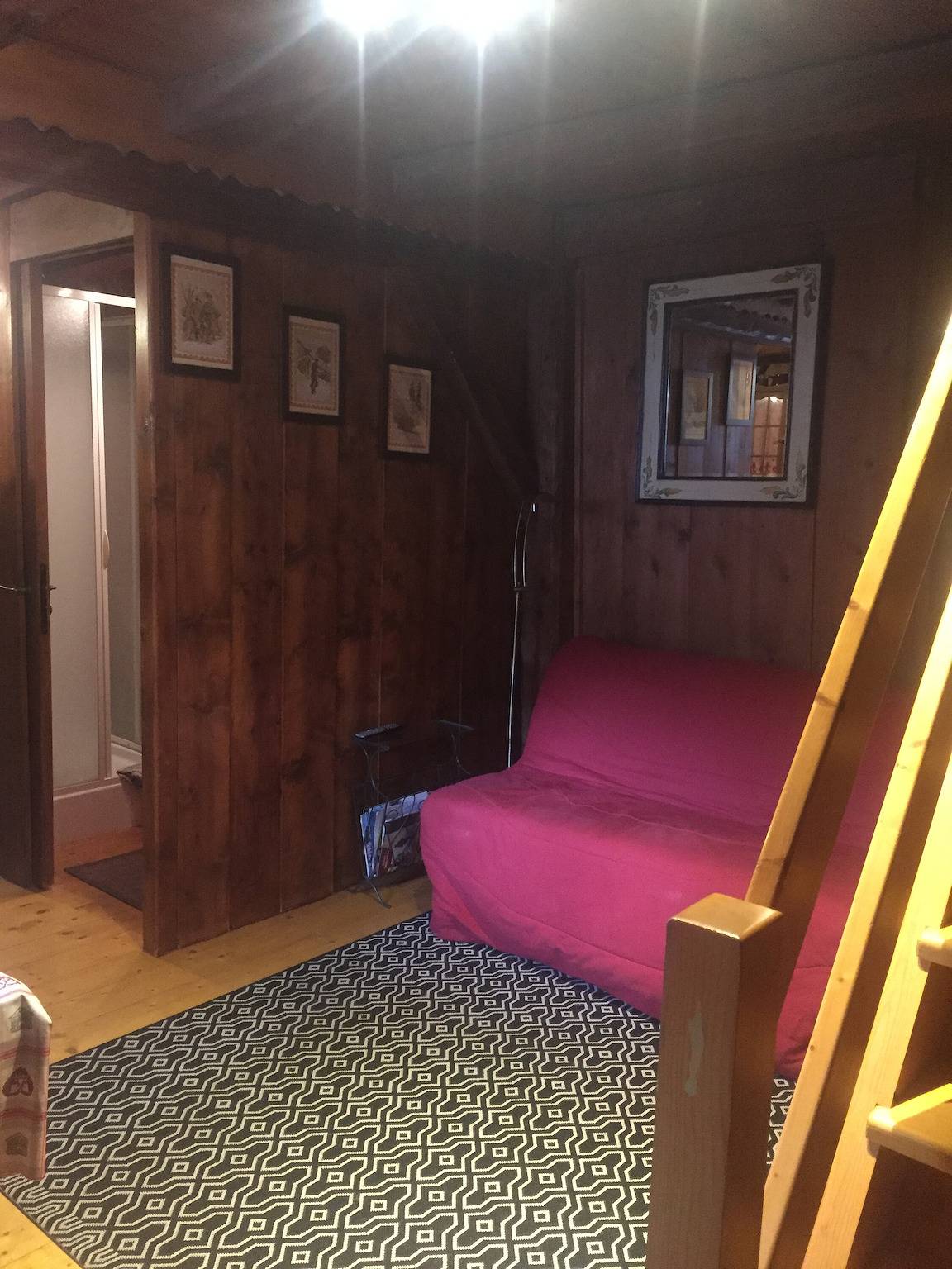 Chalet 'Petit De Charme' con vistas a la montaña, terraza privada y Wi-Fi in Samoëns, Region Bonneville