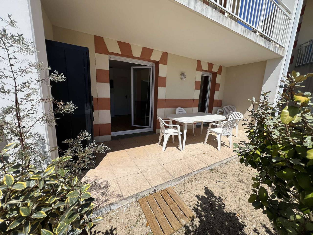 Ganze Ferienwohnung, Komfortable Wohnung in einer Residenz mit Swimmingpool in Verdon sur Mer in Le Verdon-sur-Mer, Regionaler Naturpark Médoc