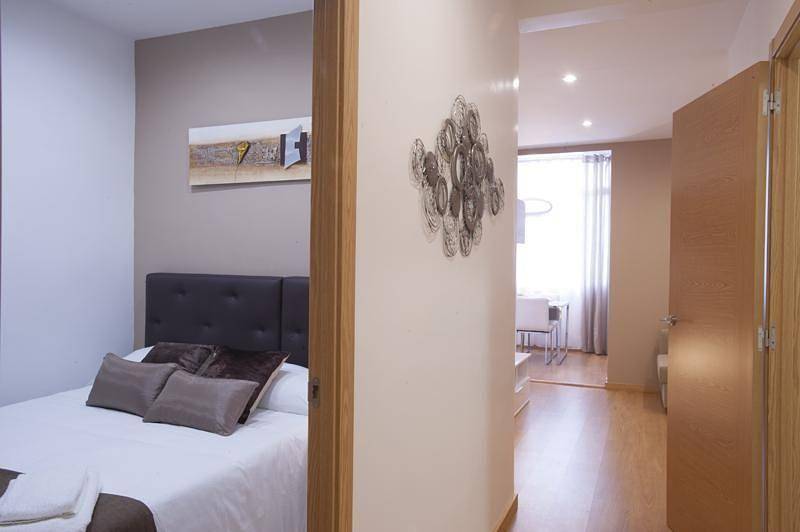 Appartement de vacances entier, Flat "Sagrada Familia" with parking in Barcelona Centre, Barcelone