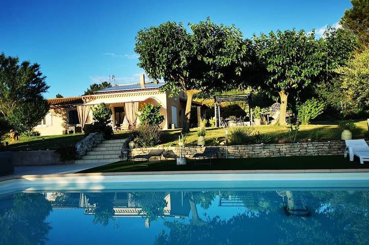 Location de vacances pour 10 personnes, avec Terrasse et Jardin à Allan