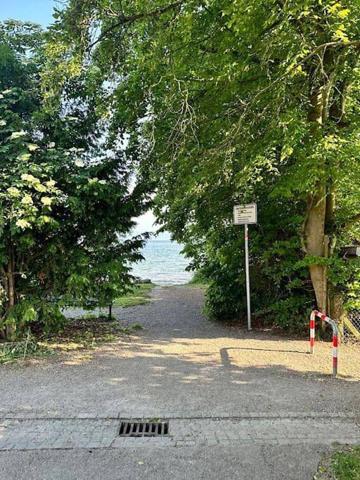 Ganze Wohnung, Sonnige Penthousewohnung - ruhig und mit Seeblick in Friedrichshafen, Region Bodensee-Oberschwaben
