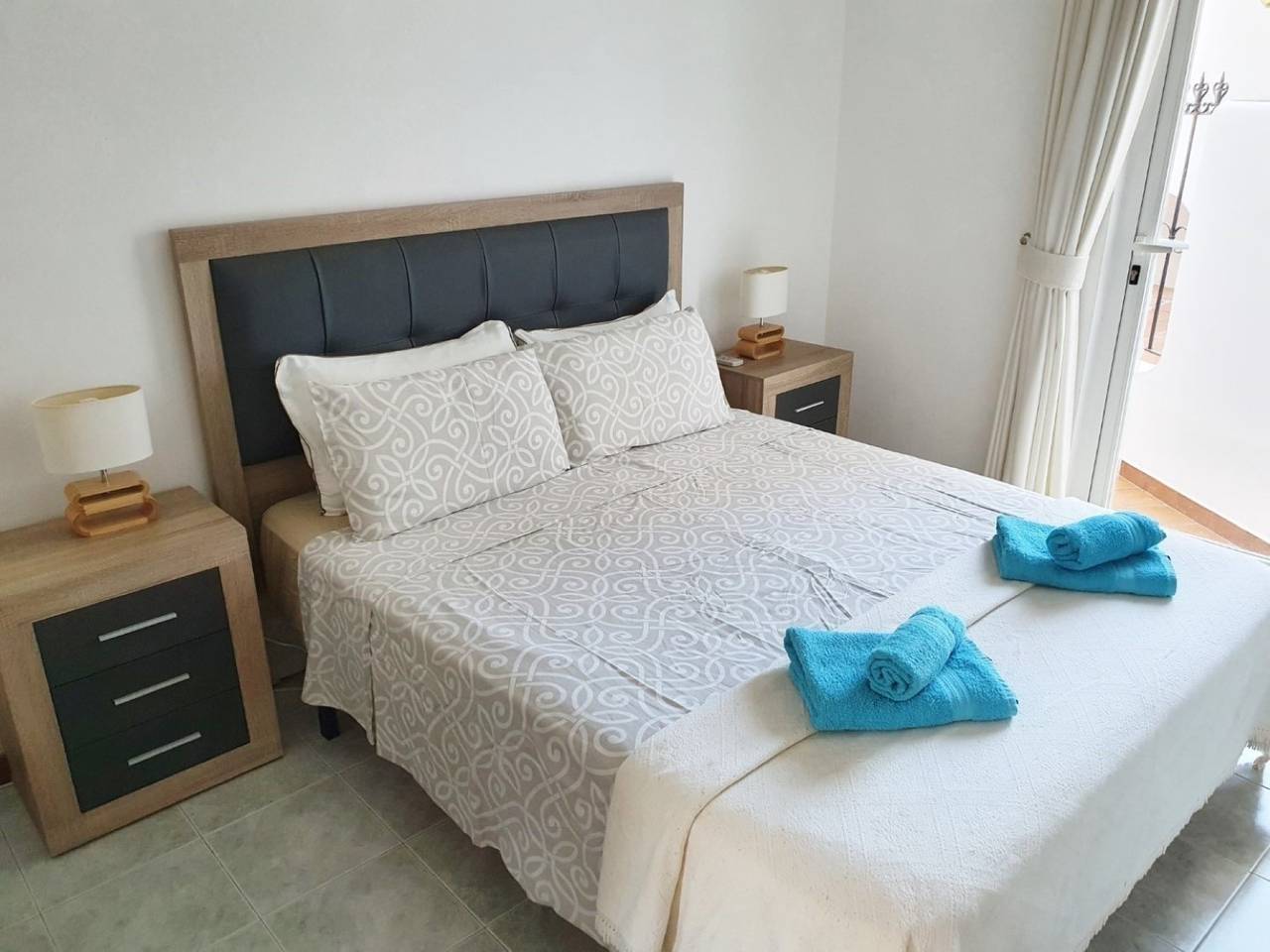 Apartamento inteiro, E22 Cabopino in Playa Cabopino, Marbella