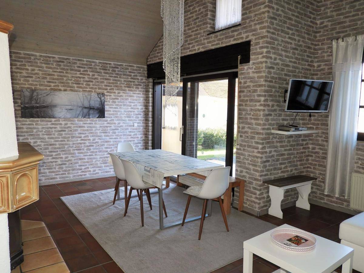 Three-Bedroom House in Kronenburg, Dahlem