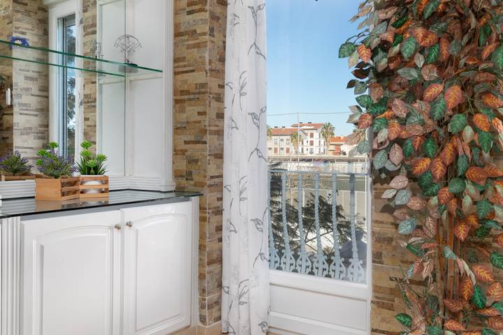 Ferienwohnung für 5 Personen, mit Balkon in Valencia - 3