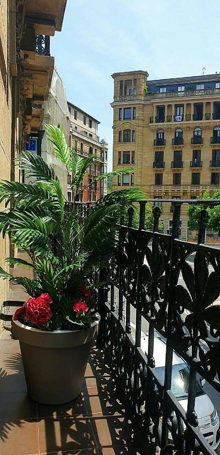 Maison d’hôte pour 4 personnes, avec vue et balcon à San Sebastian - 2