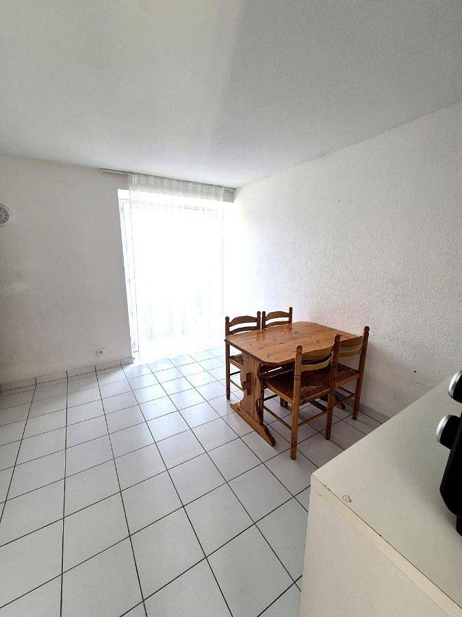 Gîte pour 4 personnes, avec balcon et vue à Meyras - 4