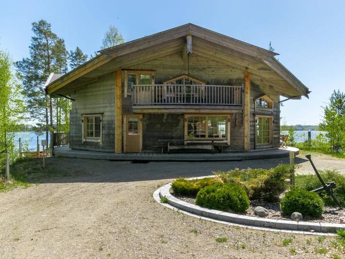 Villa pyöriäinen in Kitee