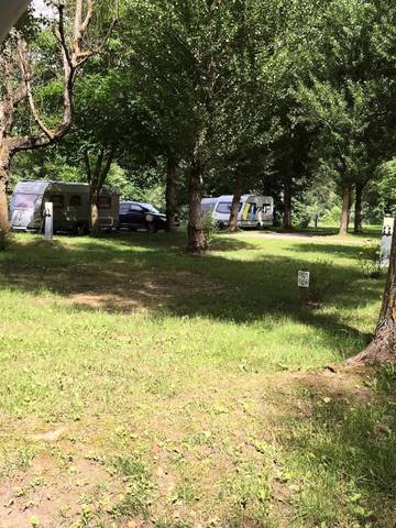 Camping pour 5 Personnes dans Mostuéjouls, Massif central, Photo 3
