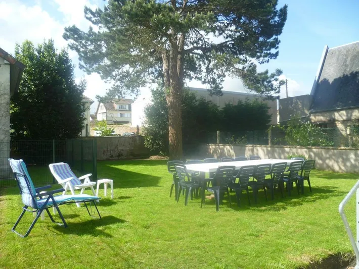 Casa de vacaciones para 20 personas, con vistas y jardín - 1