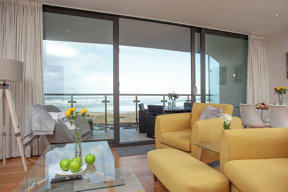 Apartment for 4 People in Westward Ho, Devon