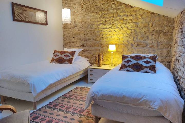 Gîte pour 12 personnes, avec jardin dans les Deux-Sèvres - 3