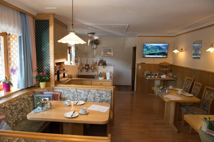 B&B für 2 Personen, mit Sauna und Garten sowie Pool und Ausblick in Saalbach - 4