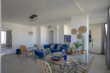 Ferienwohnung für 2 Personen, mit Balkon, kinderfreundlich in Calanques