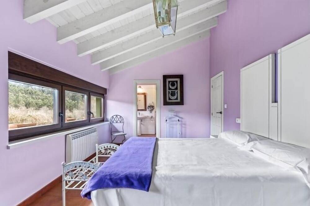 La Ensertal - country house with pool in Ribadesella, Northern Spain in Ribadesella, Côte Cantabrique