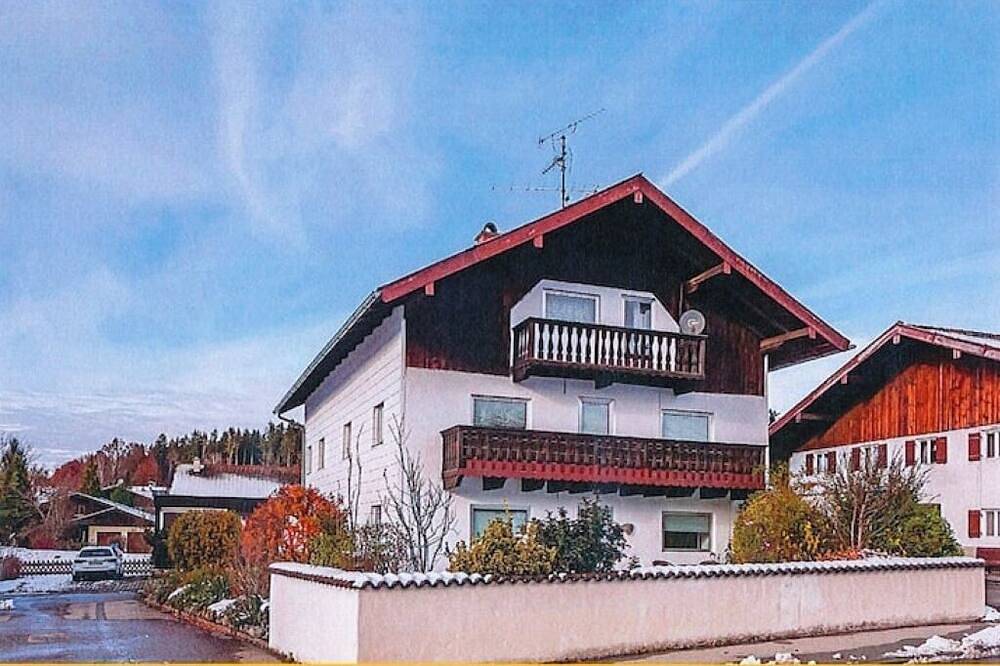 Ganze Wohnung, Großzügige 3-Zimmer-Wohnung mit Garten – Perfekt für die ganze Familie! in Nußdorf, Chiemsee