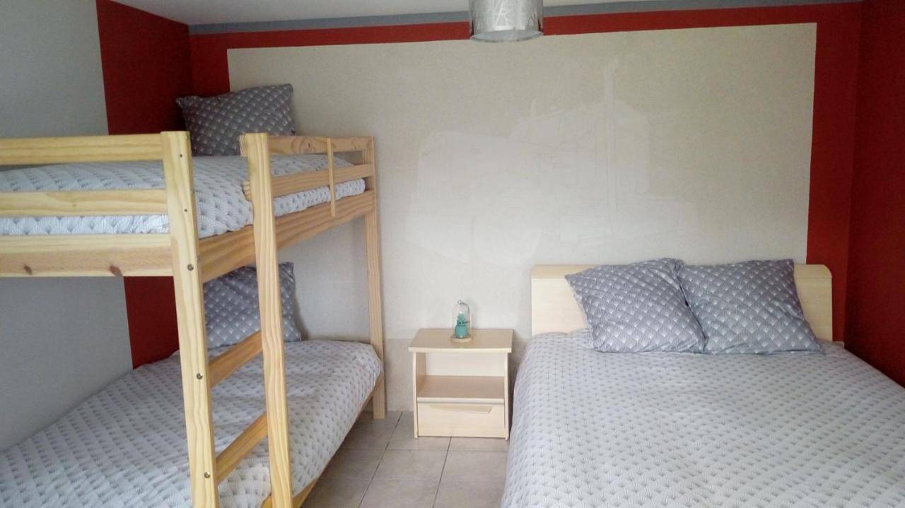 Appartement entier, Gîte La croisée des chemins in Loublande, Mauléon