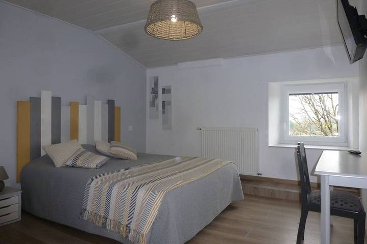 Gîte pour 2 personnes, avec jardin et piscine à Dolmayrac (Lot-et-Garonne)