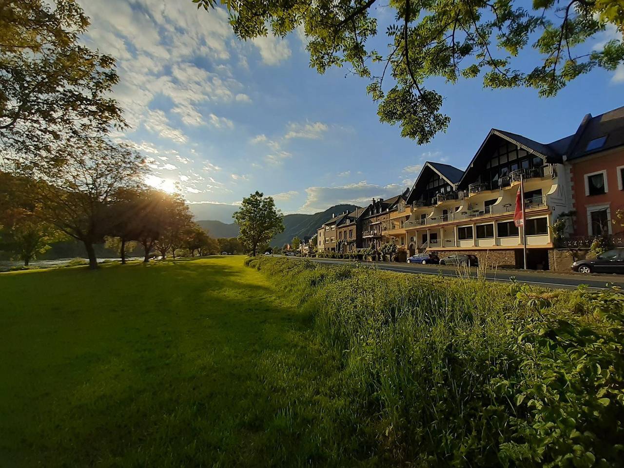B&B Haus Moselliebe - Comfort Zimmer mit Balkon und Moselblick in Ediger-Eller, Cochem-Zell