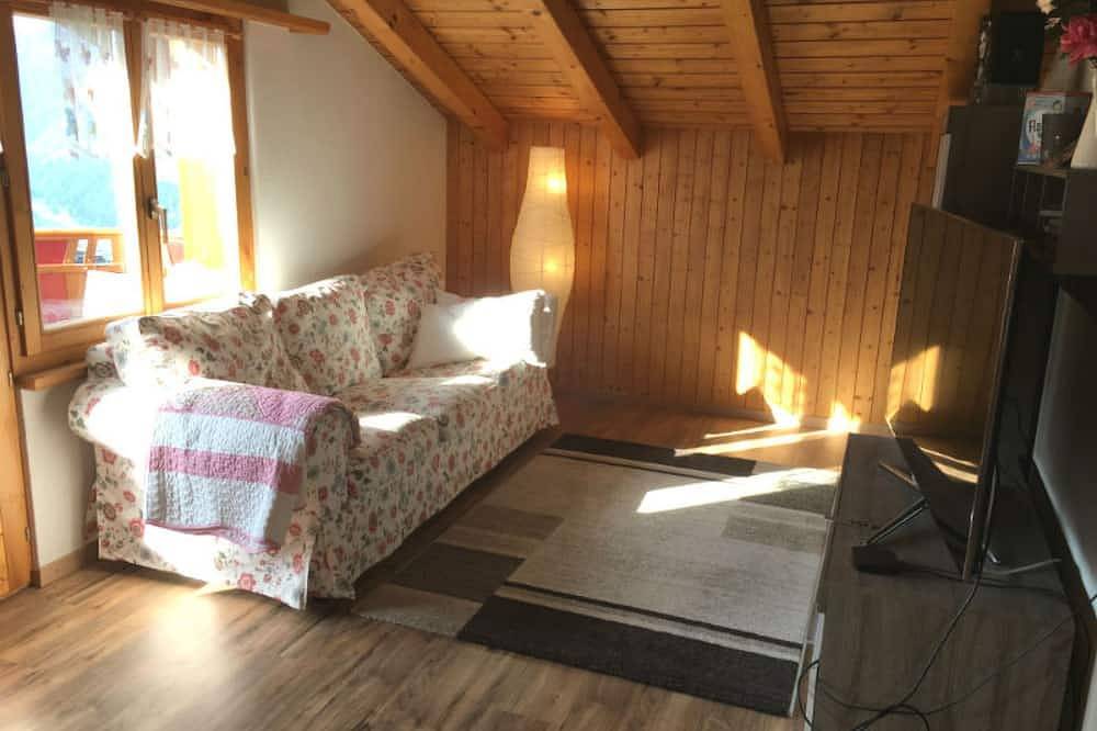 Ganze Wohnung, Uf am Stutz, Obersaxen-Misanenga, (Obersaxen), 34024B in Obersaxen, Obersaxen-Mundaun