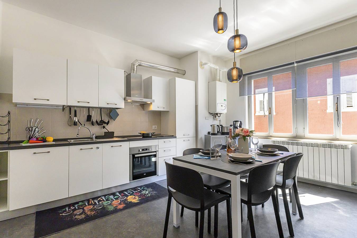 Ganze Wohnung, Appartamento Fabio Few Min From Lake in Riva del Garda, Gardasee-Berge