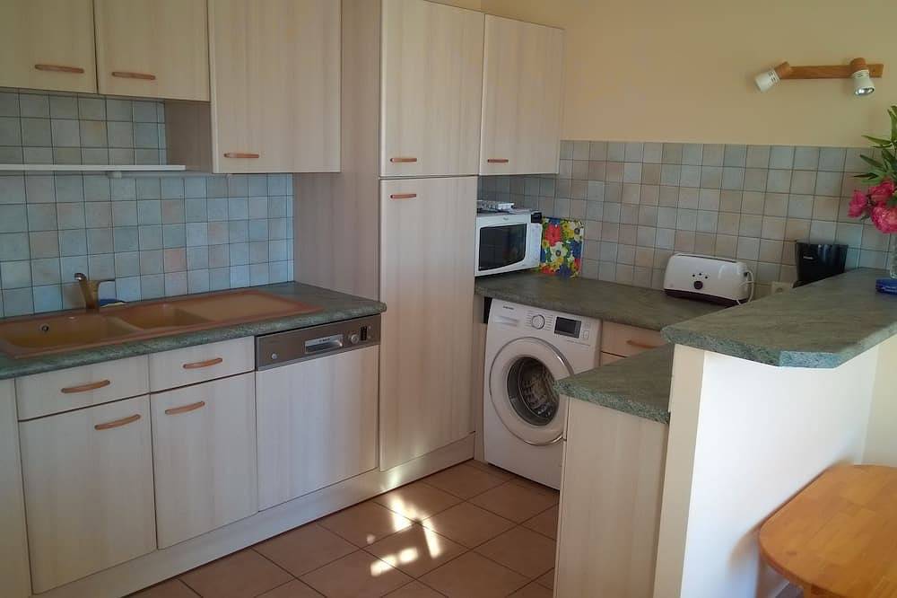 Entire apartment, Appartement 6 Places A 600m Des Plages Et Centre Ville in Bidart, Bayonne region