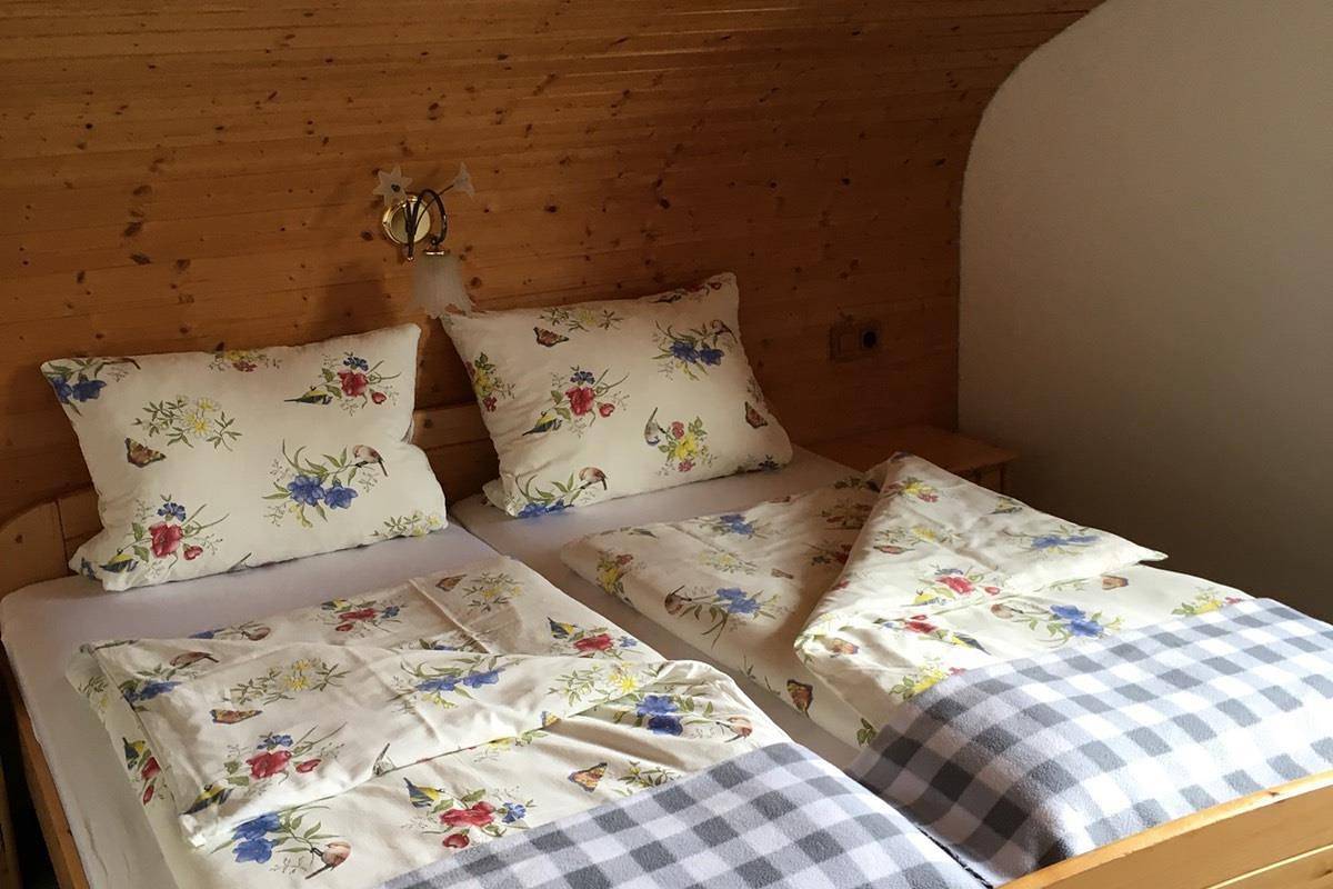 Ganze Ferienwohnung, "Nr. 2" - Ferienwohnung/2 Schlafräume/Dusche, Wc in Mittenwald, Bayerische Alpen