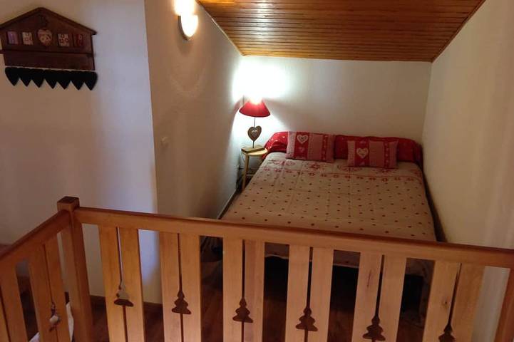 Apartamento entero, Apartamento 4 piezas 8-10 personas en las laderas con vistas panorámicas in La Joue du Loup, Dévoluy (comuna)