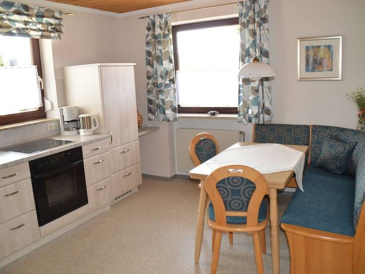 Ferienhaus für 2 Personen, mit Terrasse und Garten in Stiefenhofen - 4