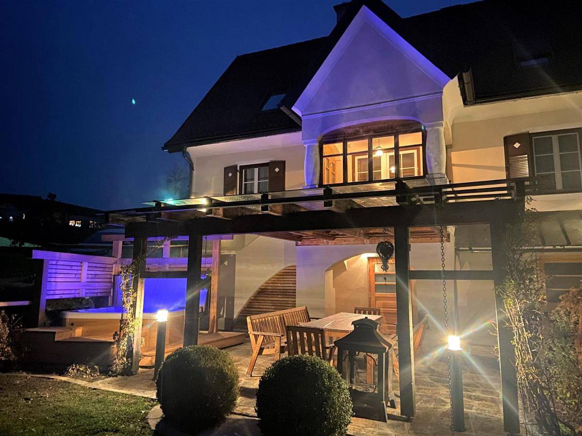 Das "Ferienhaus Eibiswald" Landhaus Refugium im Schilcherland - Sauna und Spa in Eibiswald, Steirerland