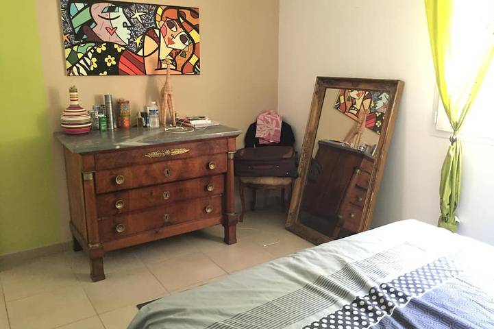 Location de vacances pour 8 personnes, avec piscine ainsi que terrasse et jardin à Teyran - 3