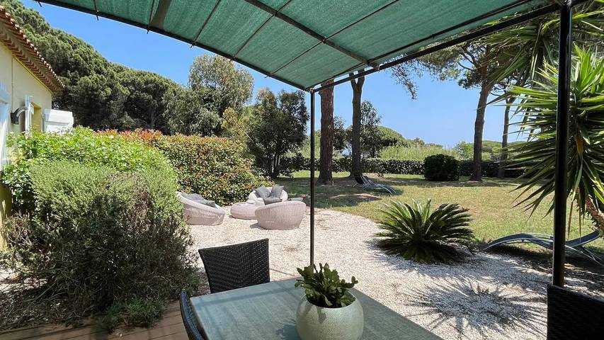 Ferienhaus für 7 Personen, mit Garten in Pampelonne