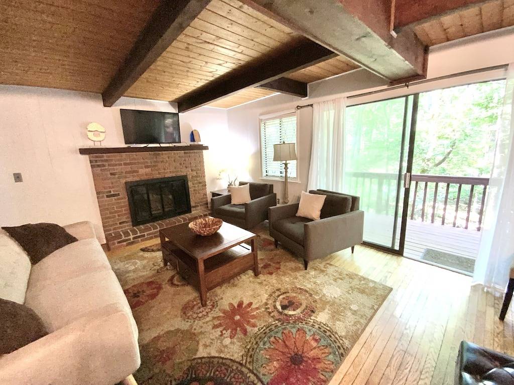 Das ganze Jahr über Annehmlichkeiten in Saw Creek, Pike County