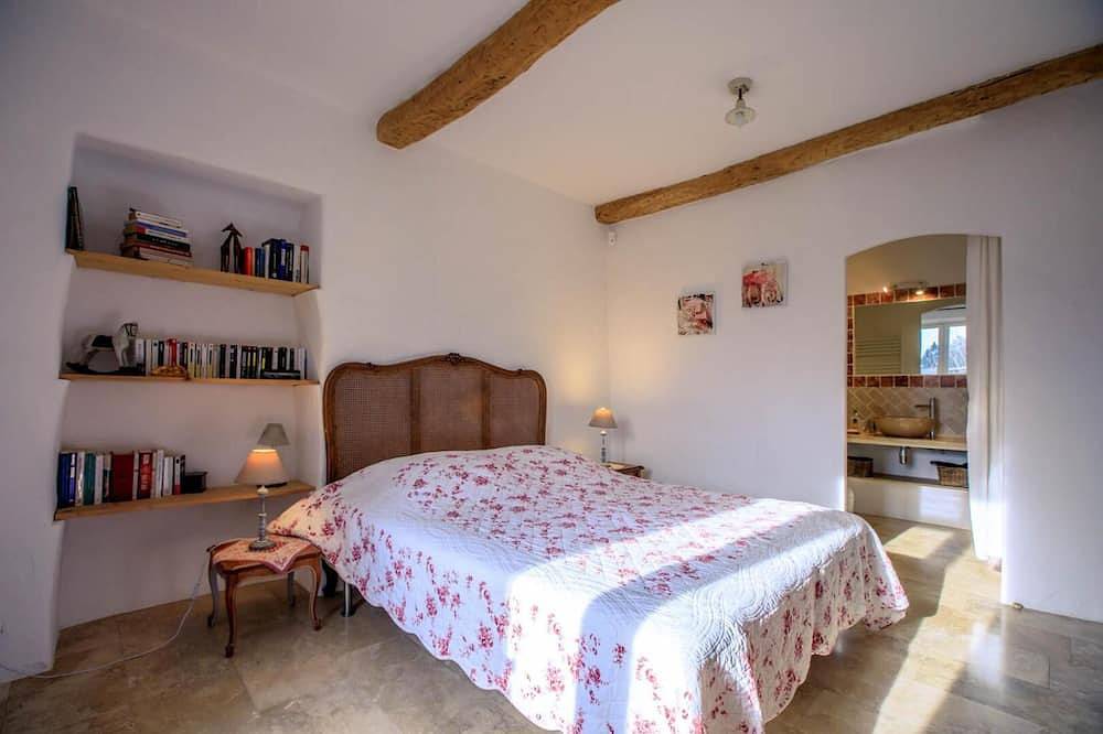La Bastide Emilia - Saint-Antonin-du-Var in Saint-Antonin-du-Var, Brignoles Region