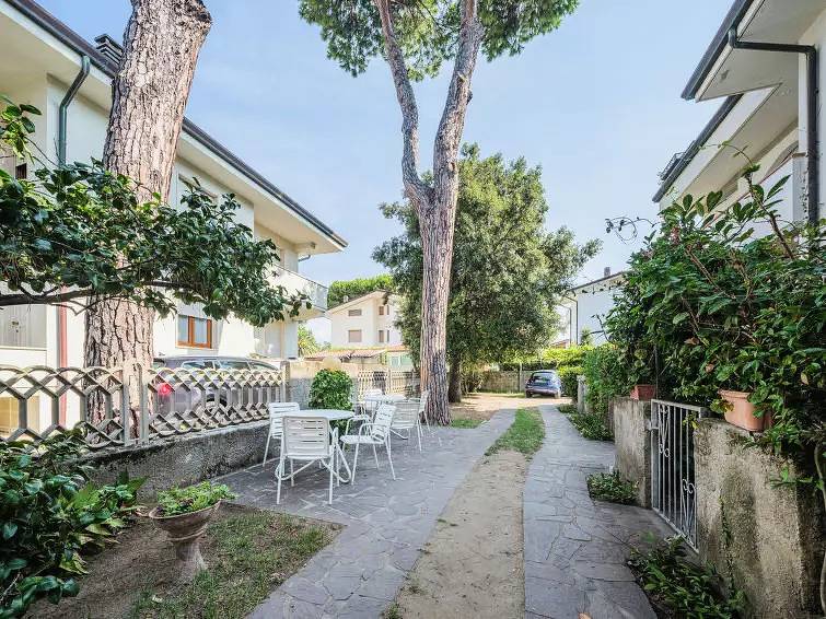 Ganze Wohnung, 3 Zimmer 5 Personen in Lido di Camaiore, Italienische Riviera