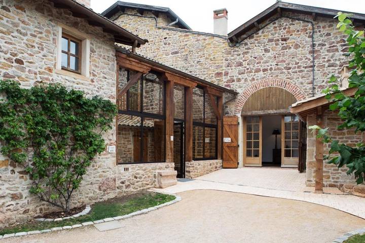 Hôtel pour 4 personnes, avec sauna et piscine ainsi que jacuzzi et jardin, animaux acceptés à Blacé - 4